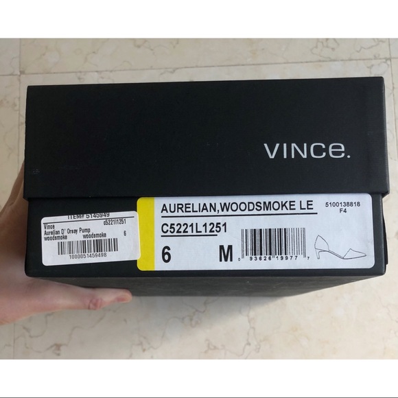 Vince Aurelian D’Orsay Pumps Woodsmoke - Picture 5 of 11